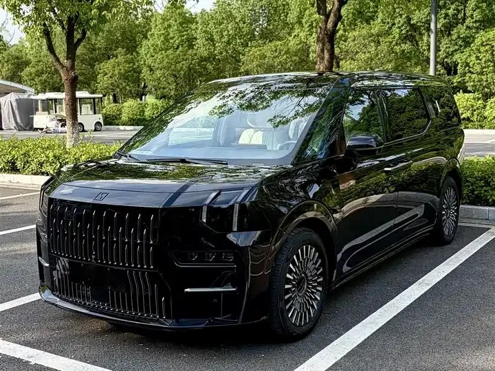 Zeekr 009 Facelift WE Edition Electric MPV