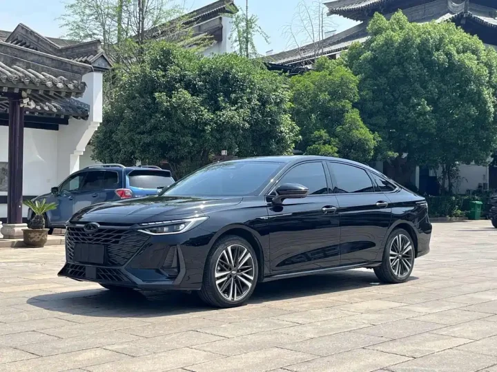 Chery Arrizo 8 2.0T DCT High-Performance Yu Edition