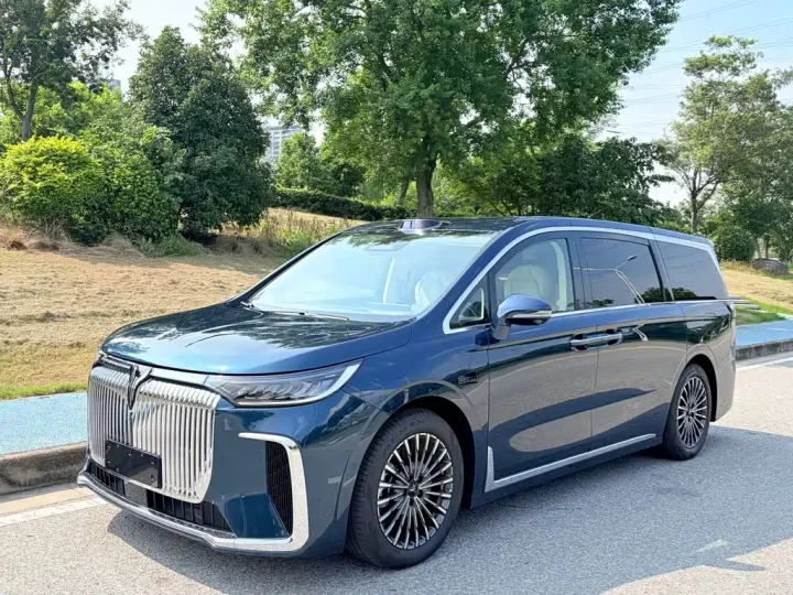 Voyah Dream PHEV Qiankun Ultra