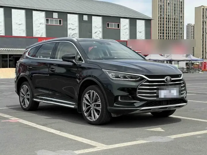 BYD Tang Automatic Intelligent Connectivity Premium Edition 5-Seater China VI