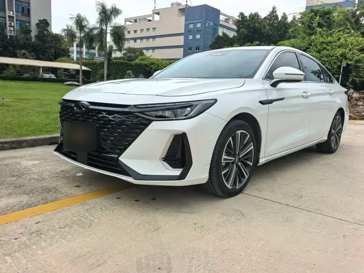 Chery Arrizo 8 1.6T DCT Rui Edition