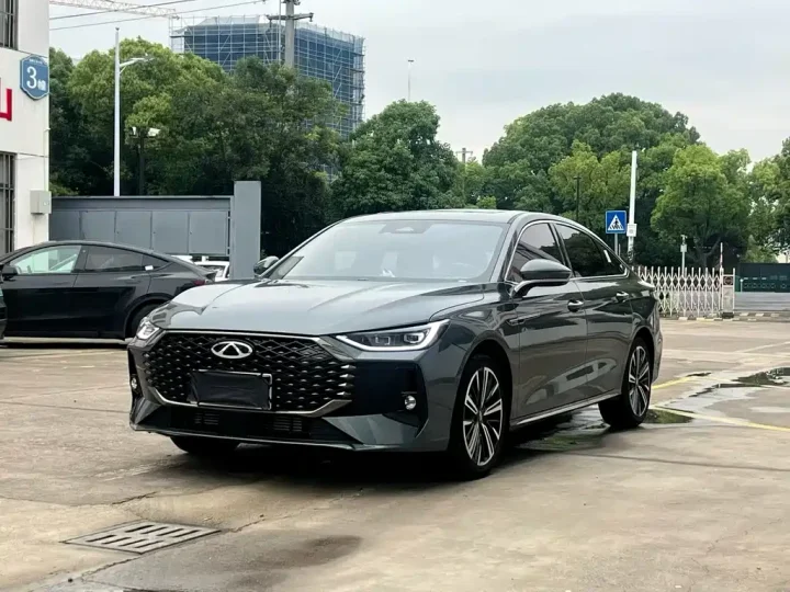 Chery Arrizo 8 Pro 1.6T DCT Luxury