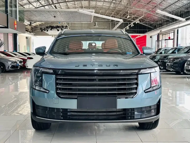 Jetour X70L 2.0TD 8AT Flagship Edition 7-Seater