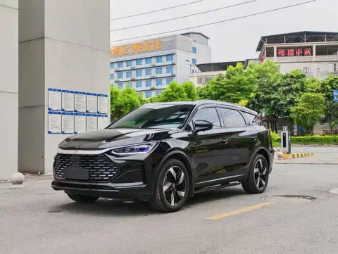 BYD Tang New Energy Honor Edition 112KM Prestige Edition PHEV SUV