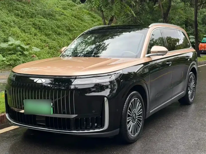 Chery Fulwin T11 220 RWD Dual IMAX Cinema Edition