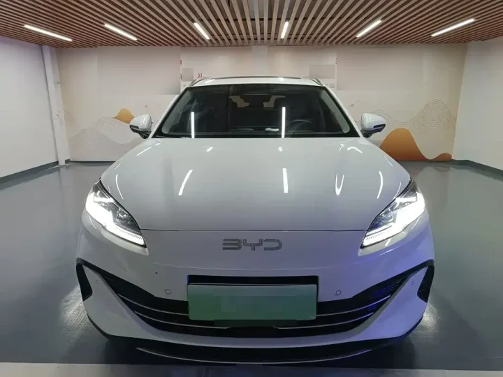 BYD Seal 06 DM-I 150 km Flagship