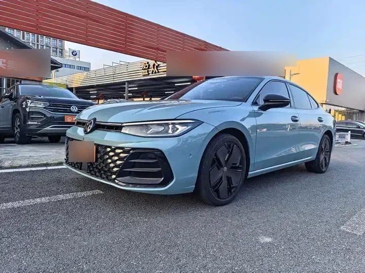 Volkswagen Passat Pro Xingkong Longzun Edition