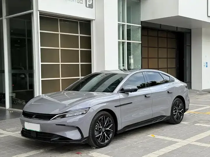 BYD Han DM-I 125 km Premium