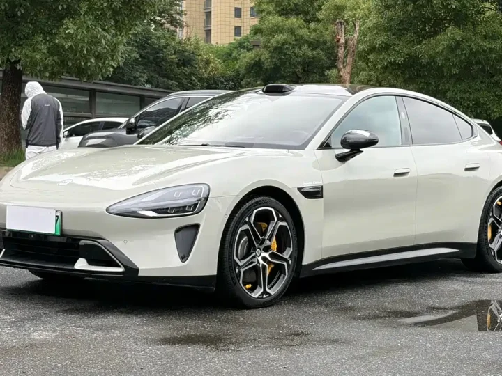 Xiaomi SU7 AWD Max Founders Edition