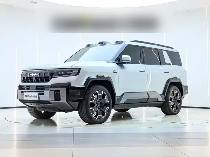 Fangchengbao Bao8 Flagship 6-Seater 4WD PHEV