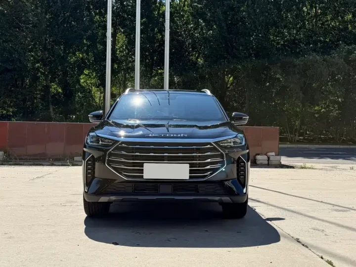 Jetour X70 Plus 1.5T 6DCT Ziqiang PRO 7-Seater