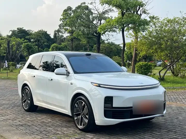Li Auto L8 Ultra Smart Refresh Edition