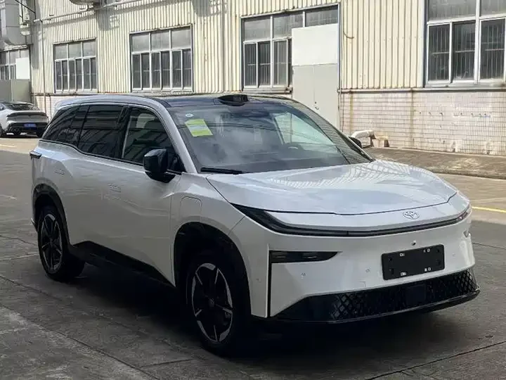 Toyota bZ3X 520km Pro