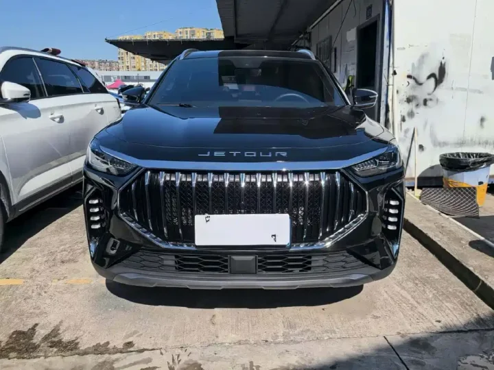 Jetour X70 Plus 1.5T 6DCT Champion PRO 7-Seater