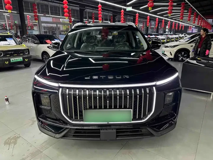 Jetour X90 C-DM 1.5T 2DHT Startup Edition 7-Seater