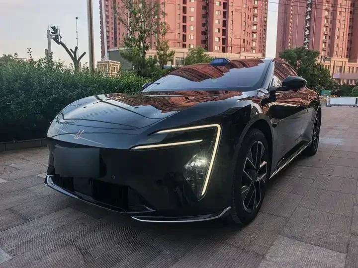 Avatr 06 Max EV