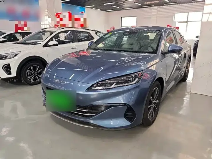 BYD Seal 06 DM-I 120 km Premium Edition