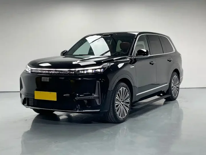 Geely Galaxy M9 210 km AWD Pilot Edition