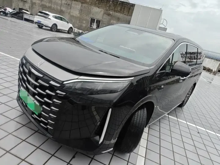 BYD Xia DM-i 1.5T 218KM Beyond Edition