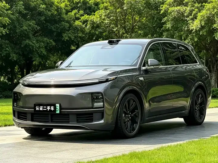 Li Auto Lixiang L8 Max Edition