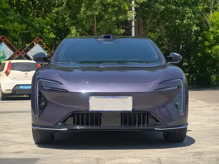 Avatr 06 Ultra EV