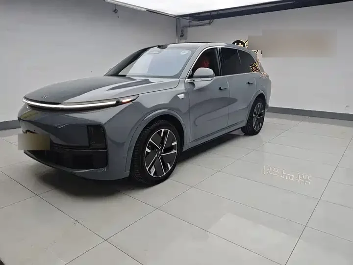 Li Auto L8 Ultra Smart Refresh Edition