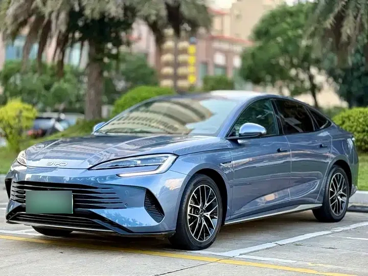 BYD Seal DM-I 1.5T 121 km Premium