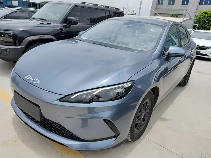 BYD Seal 05 DM-I Intelligent Drive 55 km Luxury