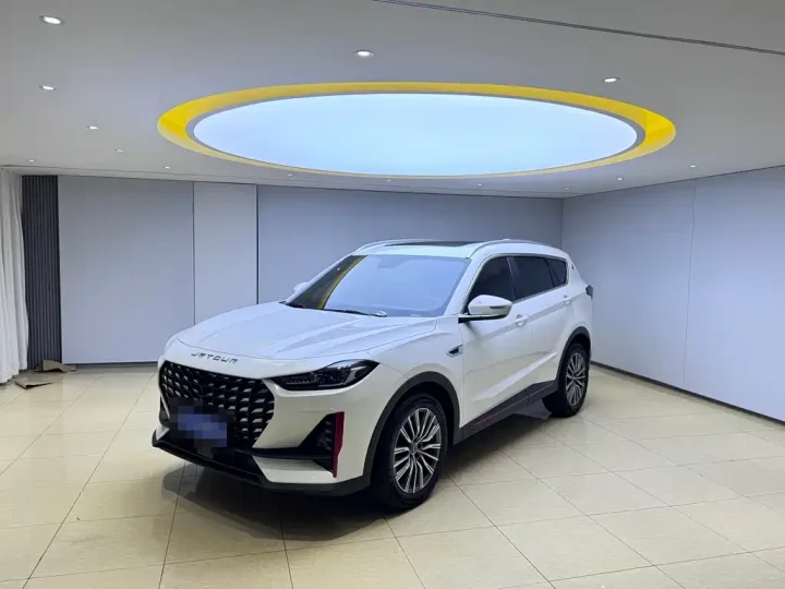 Jetour X70 PLUS 1.6T 7DCT FWD Chaoxiang Edition