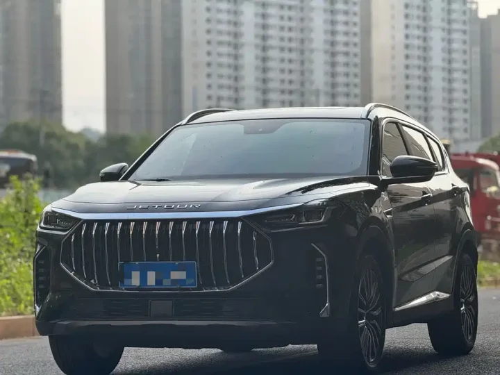 Jetour X70 Plus 1.5T 6DCT Xingyao PRO Edition