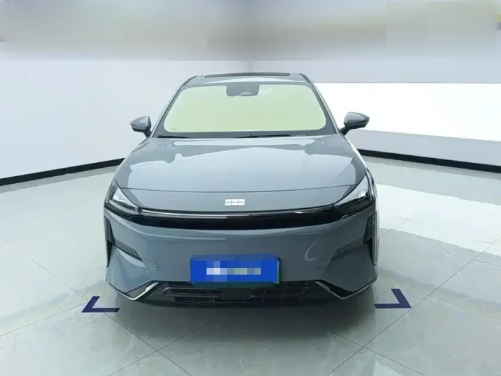 Geely Galaxy L6 125km Longteng Edition