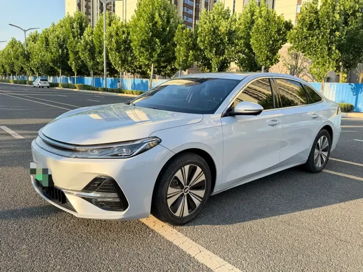 Geely Galaxy A7 EM-i 150km Exploration Edition