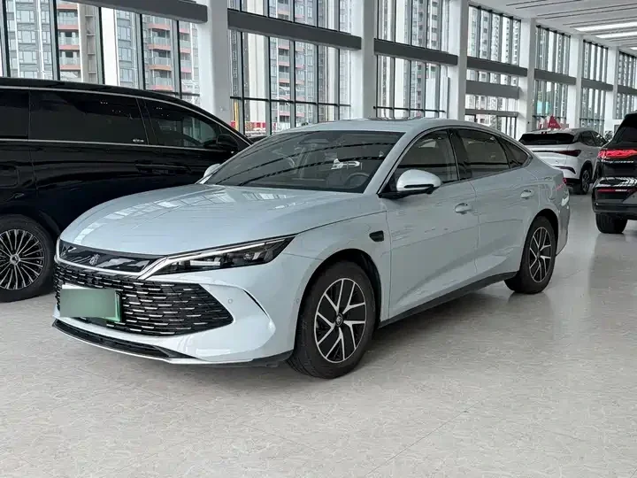 BYD Qin L DM-I Smart Driving Edition 120 km Beyond