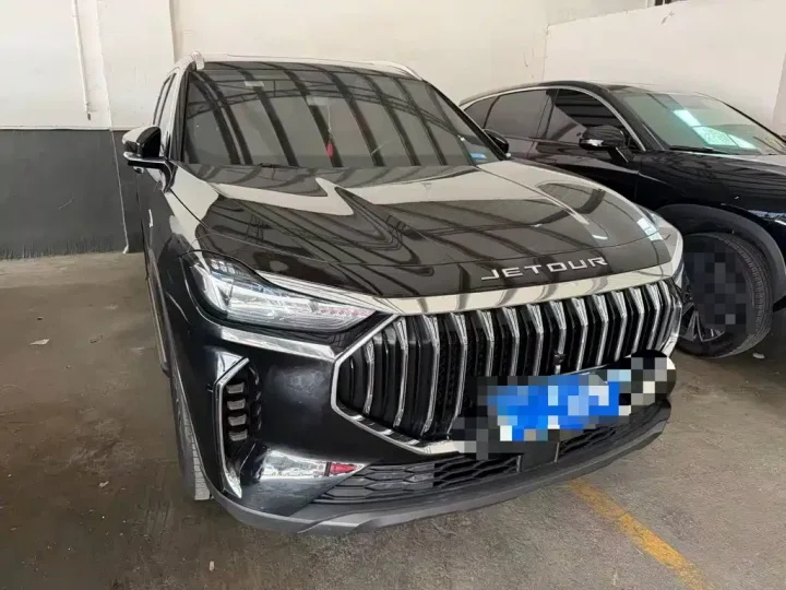 Jetour X70 Plus 1.5T 6DCT Champion PRO 5-Seater