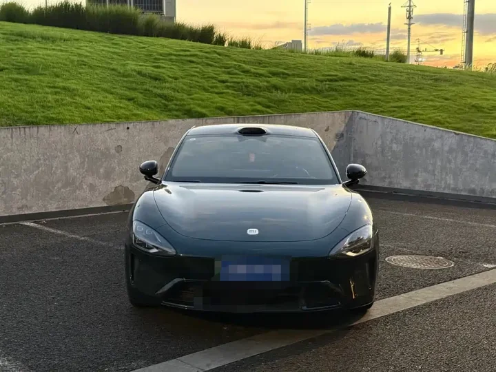 Xiaomi SU7 Standard Edition