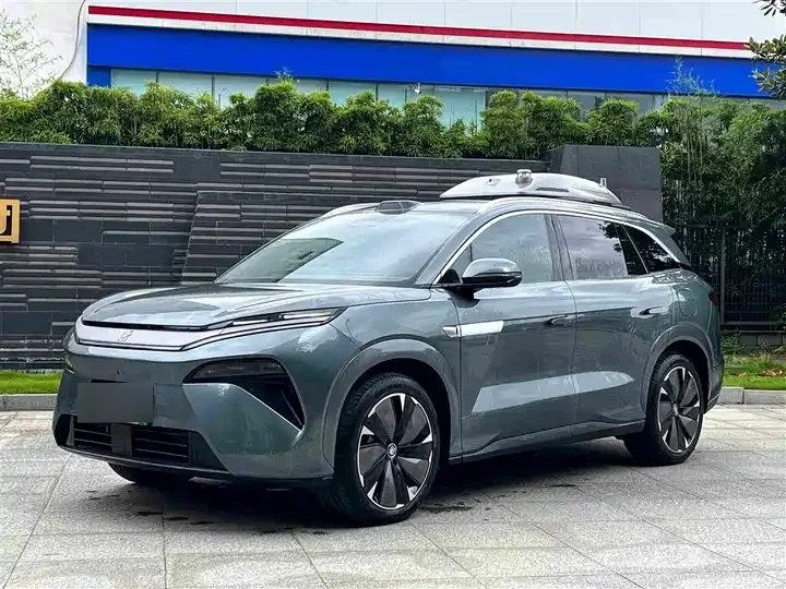 BYD Tang L DM 175 km Drone Player Edition