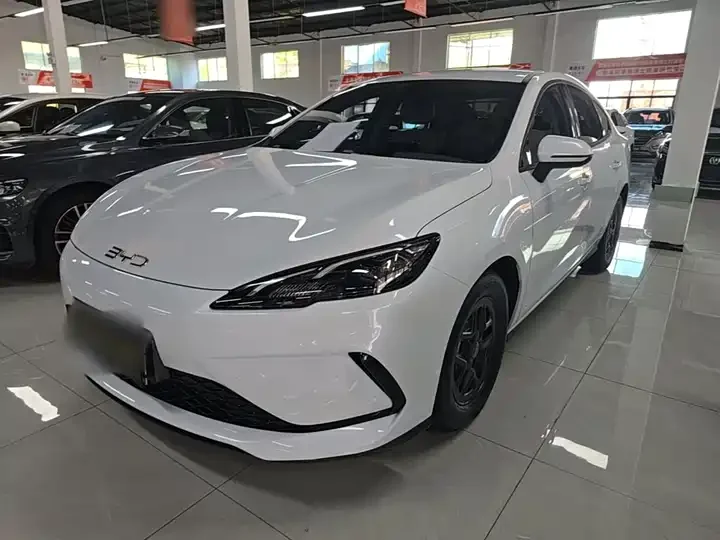 BYD Seal 05 DM-I Intelligent 55 km Luxury