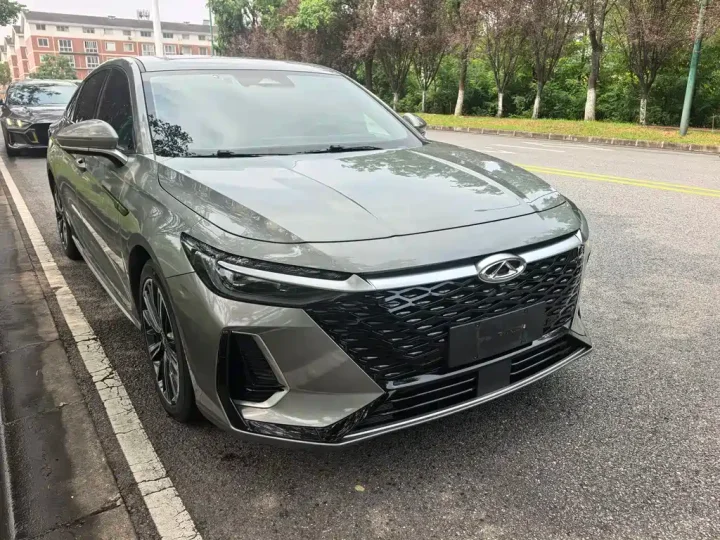Chery Arrizo 8 1.6T DCT Shang